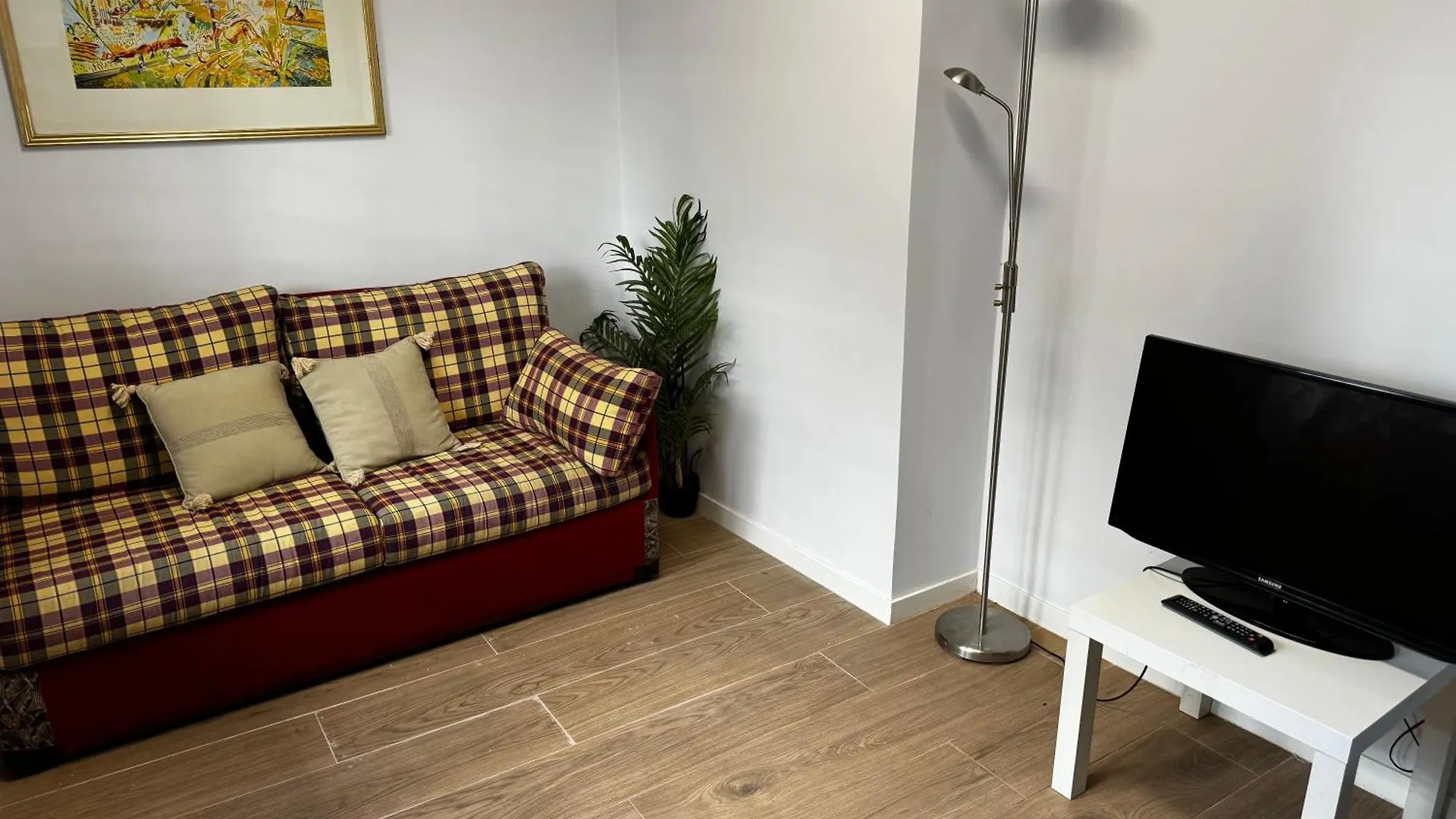 Exyca Castellana Apartment Madrid