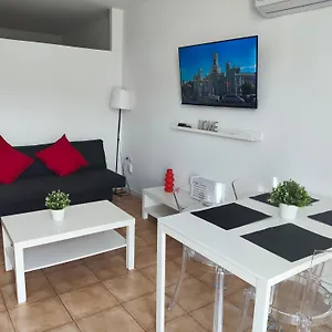 Apartamento Centro Aeropuerto Wizink Feria Bernabeu, Madrid